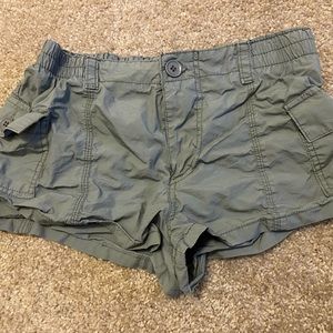 forever 21 green army shorts